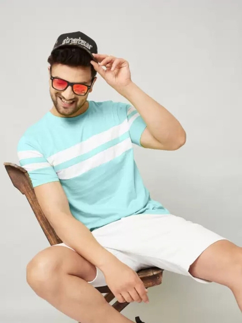 

Rodzen Men Blue Striped Round Neck Cotton T-shirt