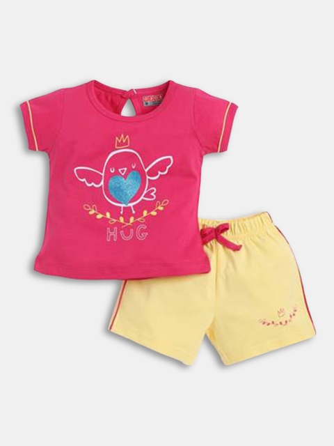

Hopscotch Girls Pink & Yellow Printed T-shirt with Shorts