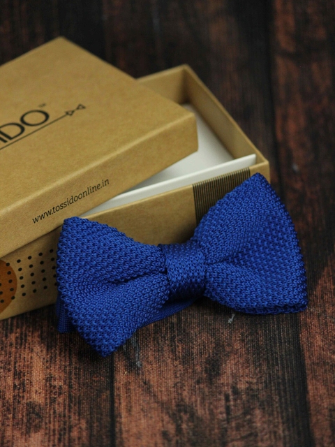 

Tossido Men Blue Knitted Bow Tie