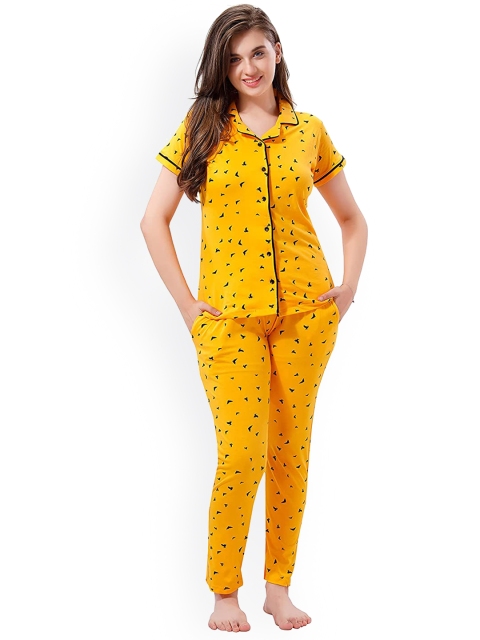 

Style Dunes Women Yellow & Black Printed Pure Cotton Night Suit