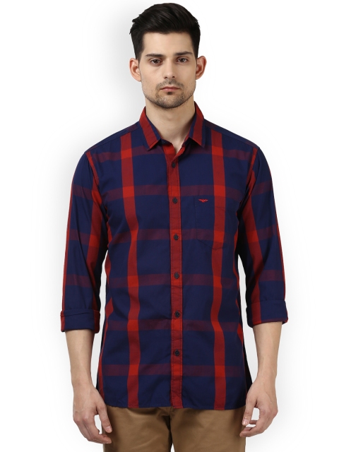 

Park Avenue Men Blue & Red Regular Fit Checked Casual Shirt