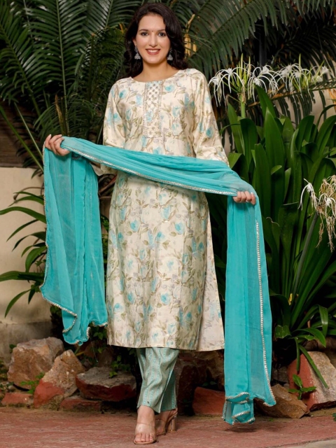 

RUHAZAT Women Blue Floral Printed Gotta Patti Kurta with Trousers & With Dupatta