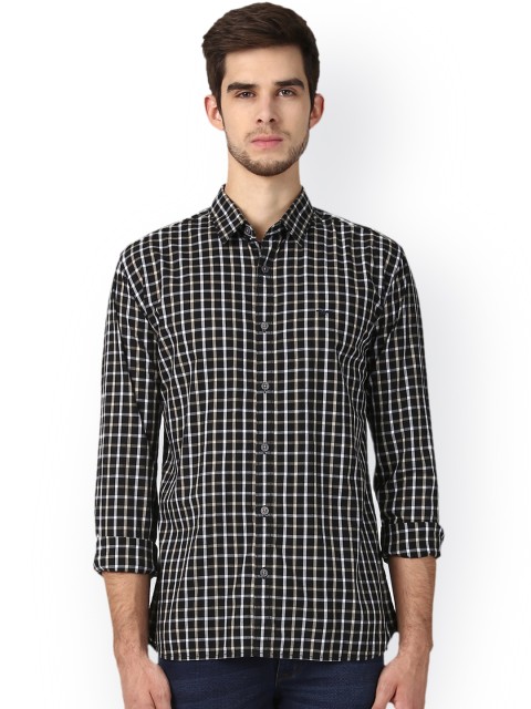 

Park Avenue Men Black Regular Fit Checked Formal Shirt