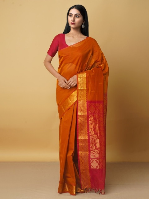 

Unnati Silks Orange & Gold-Toned Woven Design Zari Pure Cotton Gadwal Saree