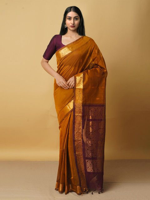 

Unnati Silks Brown & Gold-Toned Zari Pure Cotton Handloom Gadwal Saree