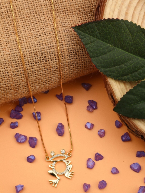 

Vita Bella Women Gold-Plated & White Antique Chain