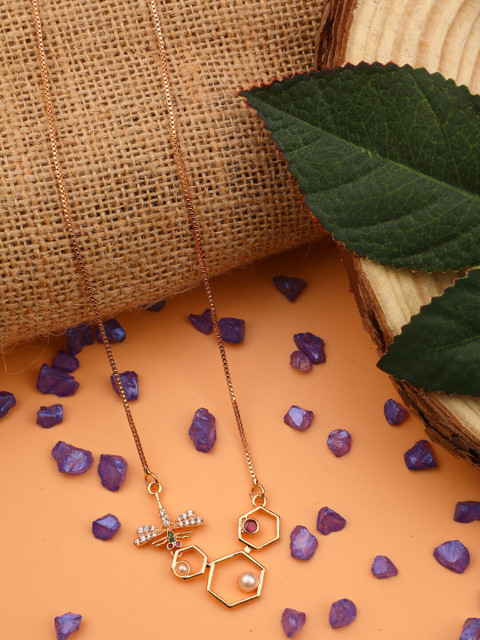 

Vita Bella Women Gold-Plated Artificial Beads Chain