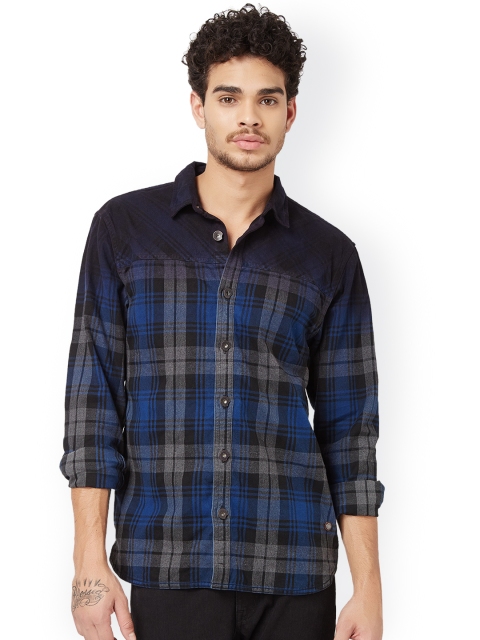 

Breakbounce Men Blue & Black Slim Fit Checked Casual Shirt