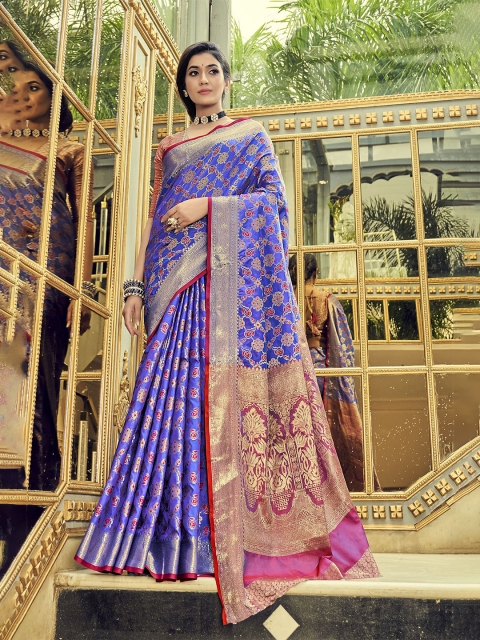 

elora Lavender & Pink Woven Design Zari Silk Blend Patola Saree