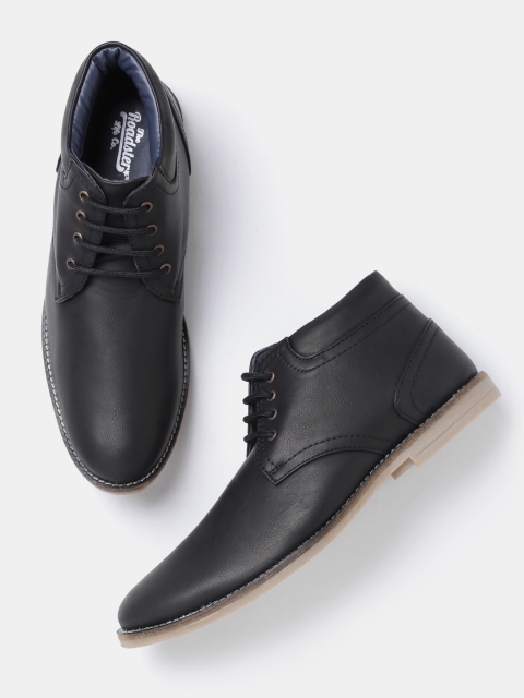 

Roadster Men Black Solid Mid-Top Derbys
