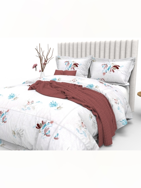

THE WHITE MOSS White & Blue Floral 350 TC King Bedsheet with 2 Pillow Covers