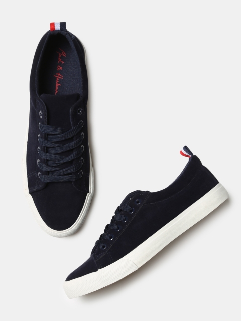 

Mast & Harbour Men Navy Blue Sneakers