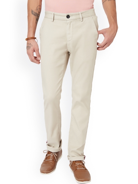 

Breakbounce Men Beige Slim Fit Solid Chinos