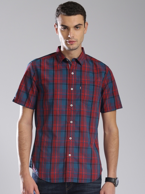 

Levis Men Blue & Red Checked Casual Shirt