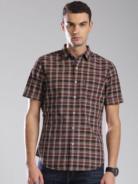 

Levis Men Brown & White Checked Casual Shirt