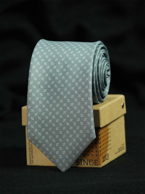 

Tossido Men Grey & White Printed Broad Tie