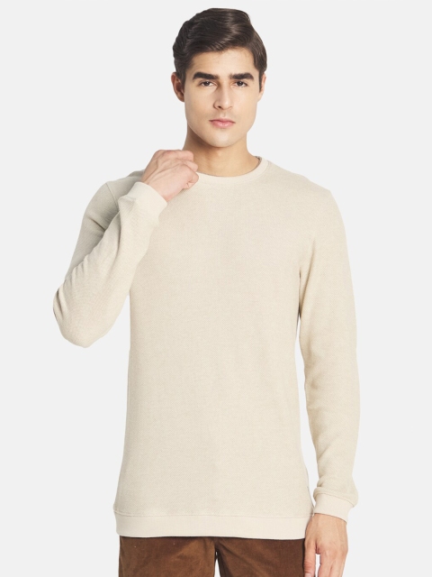 

METTLE Men Cream-Coloured Solid Cotton T-shirt