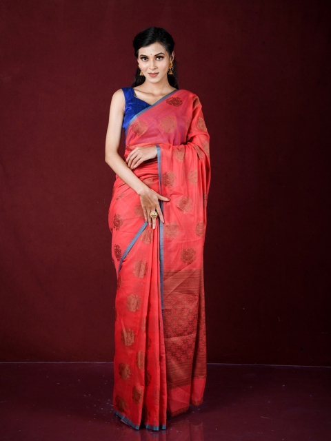 

Exclusiva Red & Gold-Toned Ethnic Motifs Zari Banarasi Saree