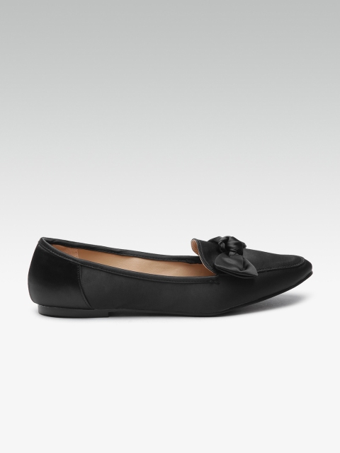 

DOROTHY PERKINS Women Black Solid Canvas Ballerinas