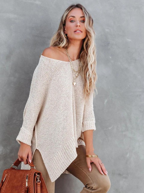 

BoStreet Cream-Coloured V-Neck Longline Top