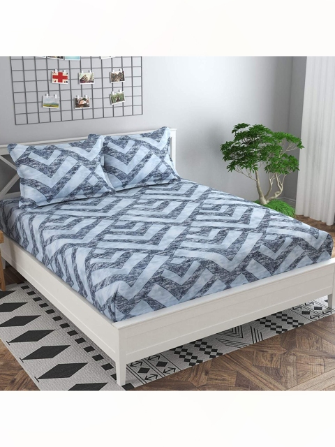 

Bajo's Blue & Grey Geometric 250 TC King Bedsheet with 2 Pillow Covers