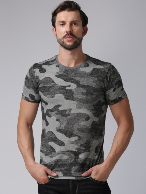 

YWC Men Charcoal Grey Camouflage Printed Round Neck T-Shirt