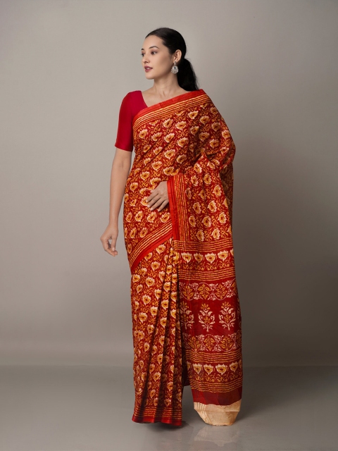 

Unnati Silks Red & White Ethnic Motifs Pure Cotton Kovai Saree