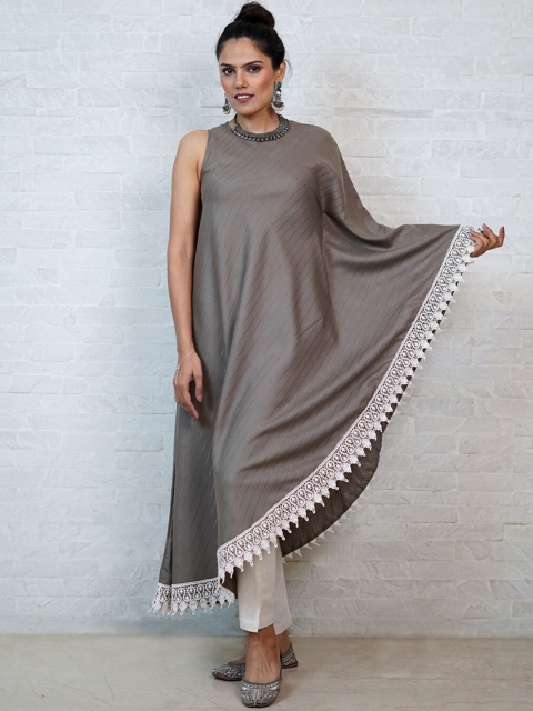 

FABNEST Women Grey Striped Linen Kurta with Trousers