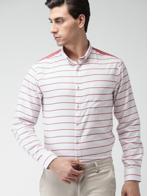 

INVICTUS Men White & Red Slim Fit Striped Casual Shirt