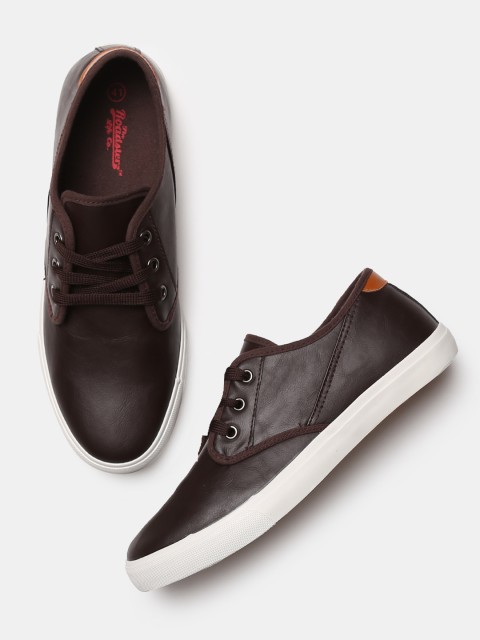 

Roadster Men Brown Sneakers