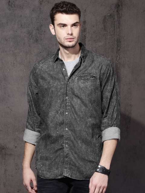 

RDSTR Men Charcoal Grey Regular Fit Faded Casual Shirt