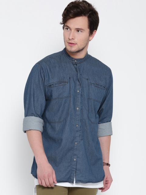 

Roadster Men Blue Regular Fit Chambray Casual Shirt