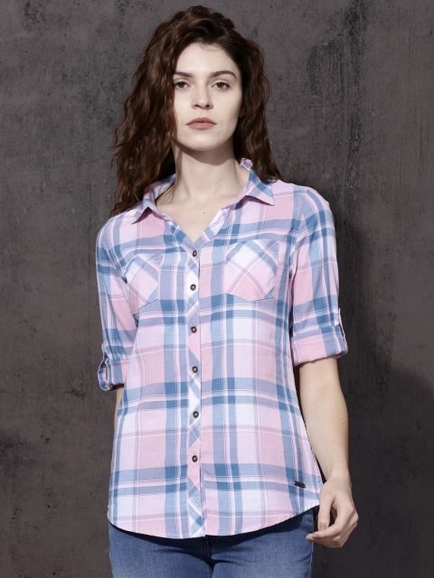 

Roadster Women Pink & Blue Regular Fit Checked Casual Shirt