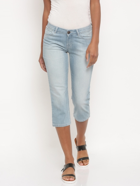 

Jealous 21 Women Blue Solid Hottie Fit Capris