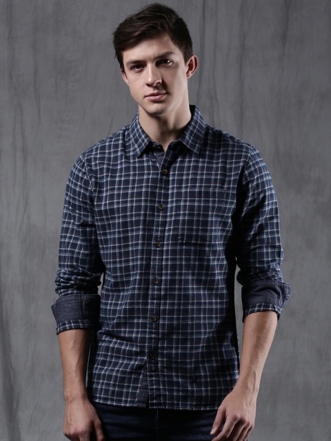 

WROGN Men Navy Blue Trim Fit Checked Casual Shirt