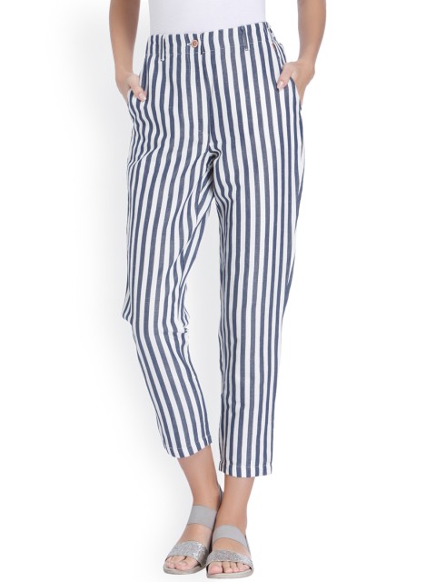 

ONLY Women Off-White & Blue Regular Fit Striped Regular Trousers