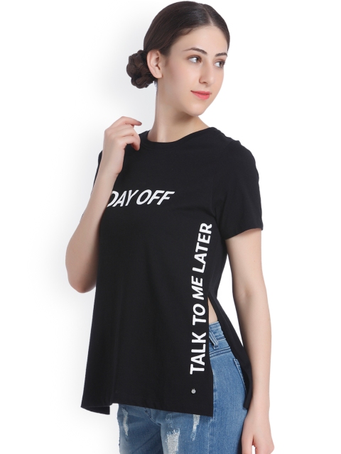 

ONLY Women Black Printed Round Neck T-shirt