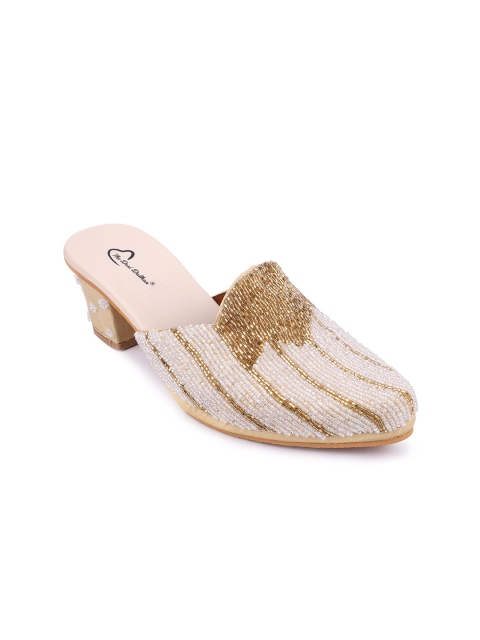 

The Desi Dulhan Pink & Gold-Toned Embellished Ethnic Block Mules