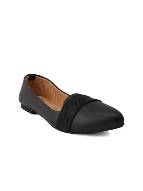 

SCENTRA Women Black Textured Strap Ballerina Flats