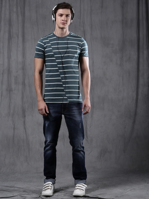 

WROGN Men Blue & White Striped Round Neck T-Shirt