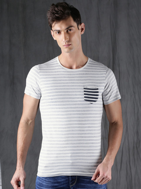 

WROGN Men Off-White Striped Round Neck T-shirt
