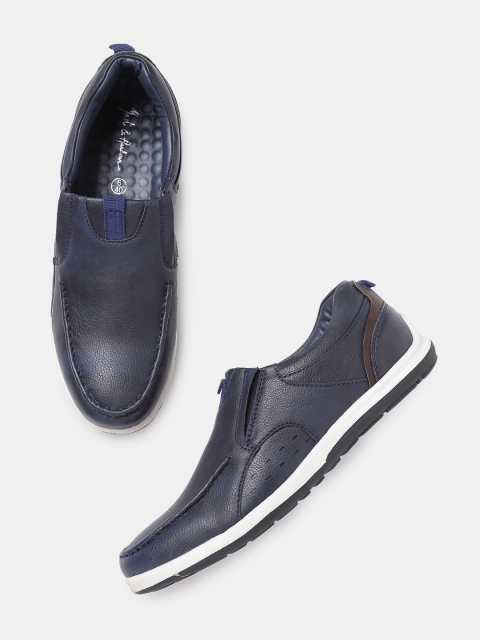 

Mast & Harbour Men Navy Slip-On Sneakers, Navy blue