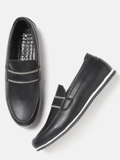 

Mast & Harbour Men Black Loafers