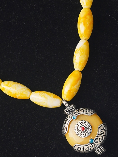 

Unnati Silks Yellow & Silver-Toned Beaded Necklace