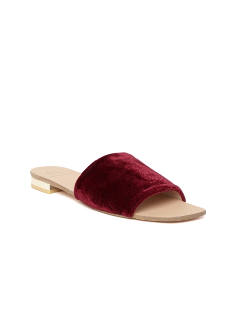 

Carlton London Women Maroon Open Toe Flats