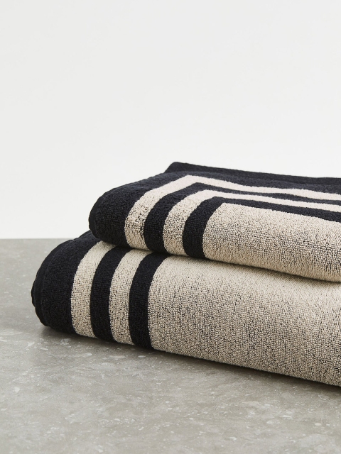 

H&M Beige Solid Pure Cotton Classic Hand Towel