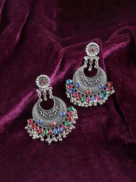 

Krelin Silver-Toned & Blue Kundan Studded Oxidised Chandbalis Earrings