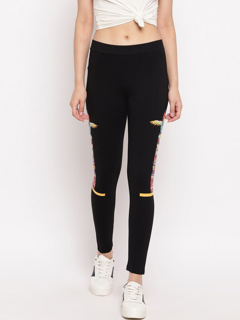 

Marvel Women Black Printed Woven Jeggings