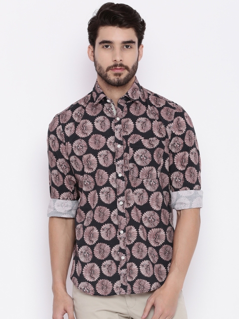 

Peter England Casuals Men Black Regular Fit Printed Casual Shirt