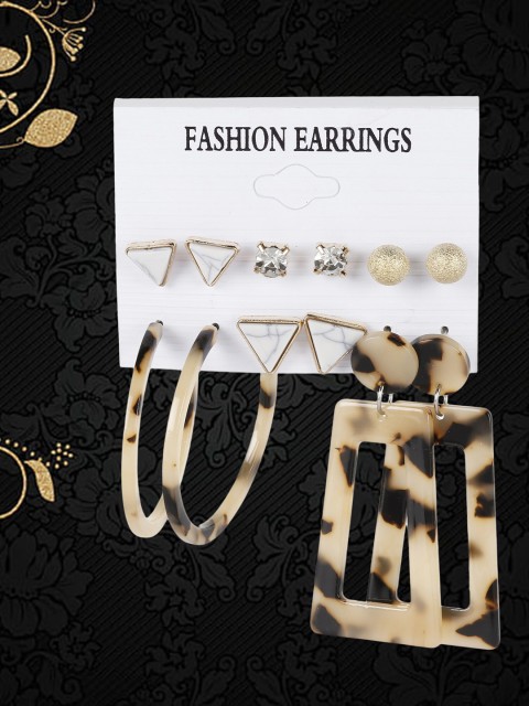 

CHOCOZONE Women Gold-Toned Contemporary Studs Earrings